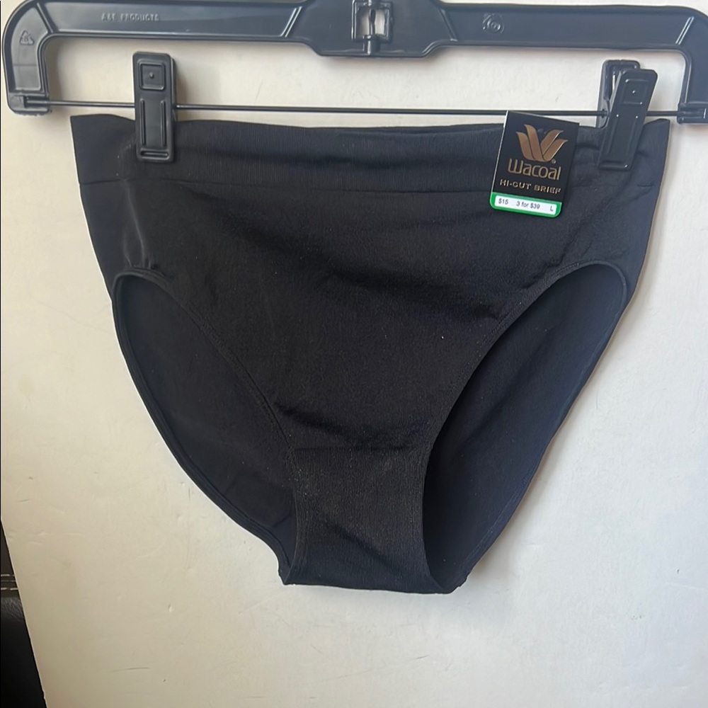 NWT Wacoal Black B-Smooth Hi-Cut Brief Large